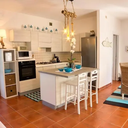 - Tramontana Ferienhaus *